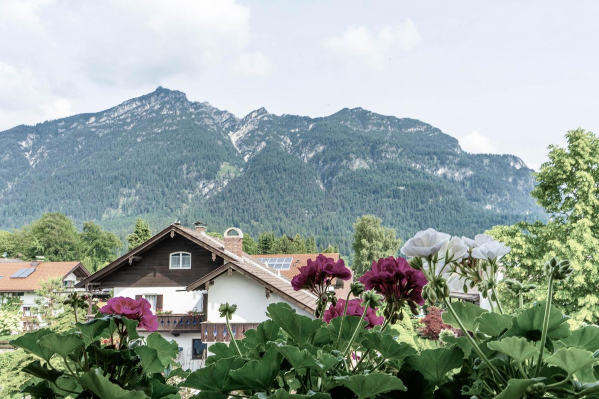Gaestehaus Quirin Garmisch-Partenkirchen Luaran gambar